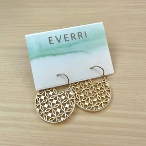 EVERRI - Ari Filigree Hoop Earrings